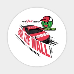 haul the wall Magnet